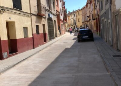 Renovación de servicios y pavimentación de la calle del Medio en Sástago. Fase III.